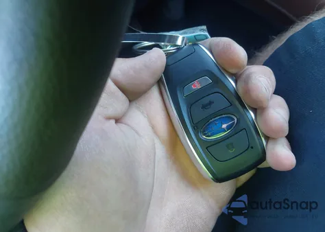 2025 Subaru Forester Hybrid Touring z USA, uszkodzony, nr VIN JF2SLSTDXSH404696